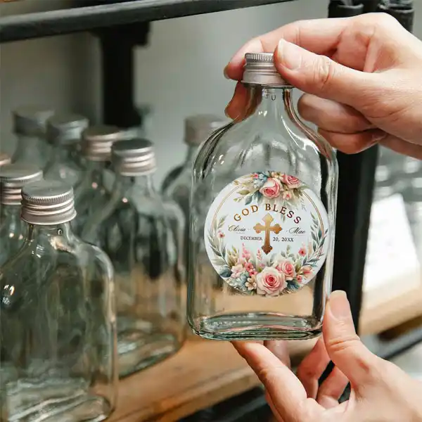 Custom Printed Circle Stickers on High Quality Materials 4 Custom Printed Circle Stickers on High Quality Materials 4